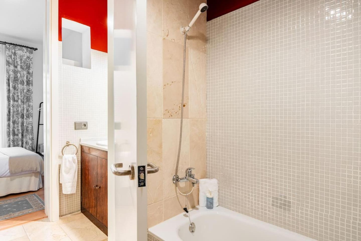 Komodo Sierpes: Bright & Classy Central Apartment Sevilla Kültér fotó