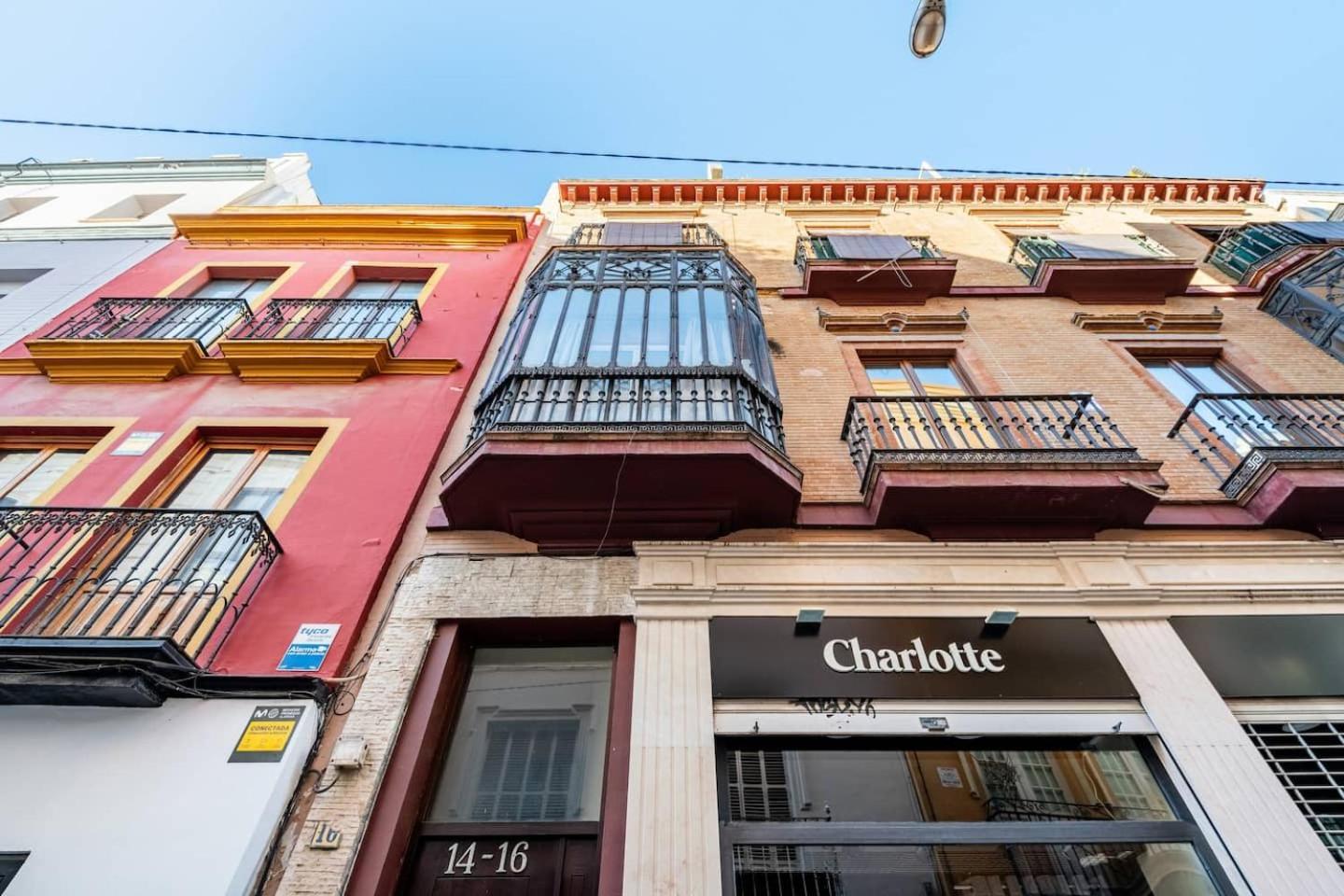 Komodo Sierpes: Bright & Classy Central Apartment Sevilla Kültér fotó