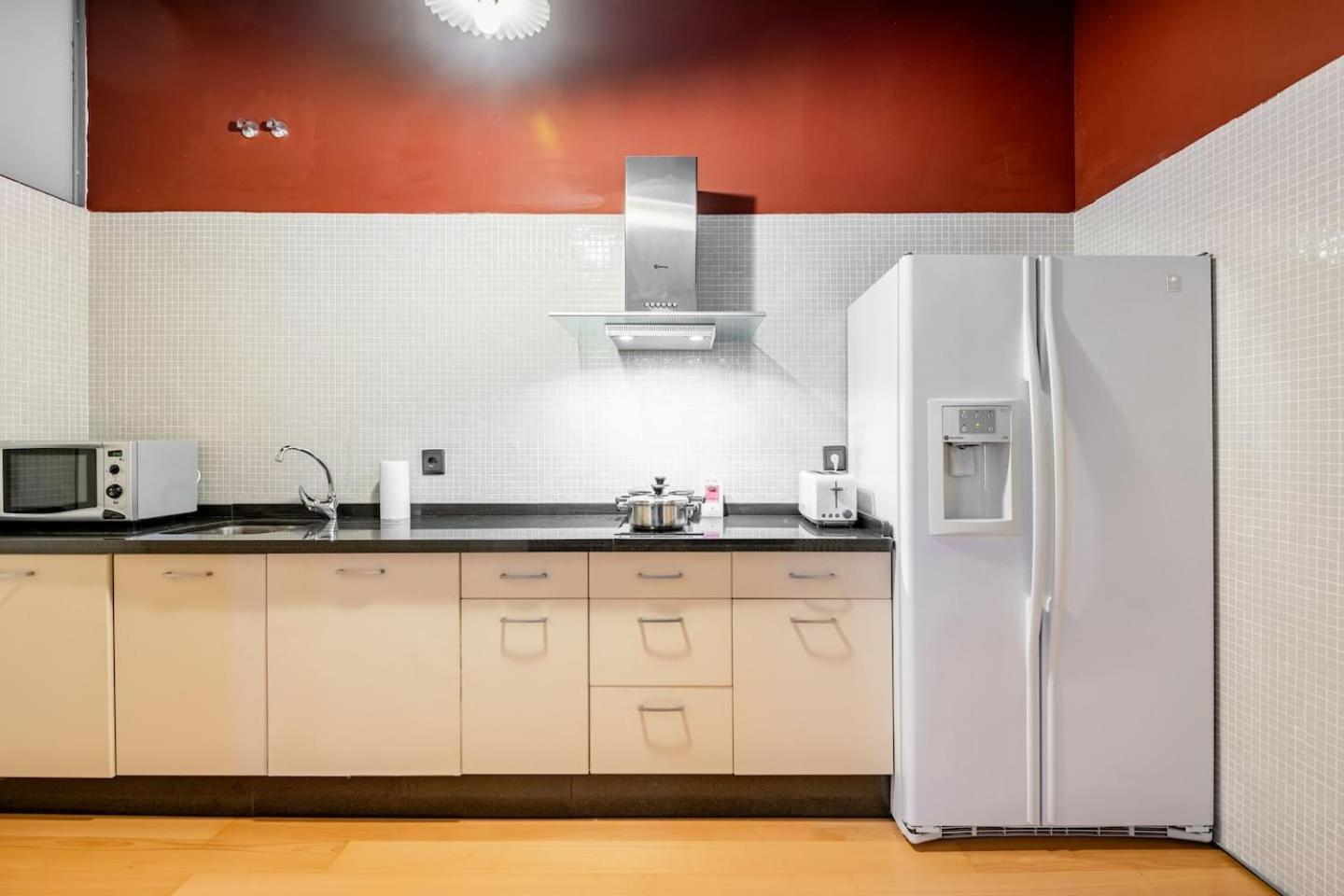 Komodo Sierpes: Bright & Classy Central Apartment Sevilla Kültér fotó